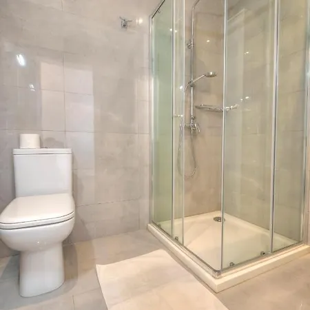 Seaview Apt In The Heart Of Gz-esch1-1