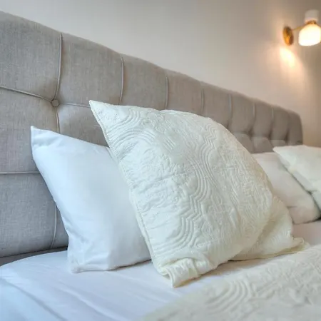 Apartment Seaview Apt In The Heart Of Gz-esch1-1